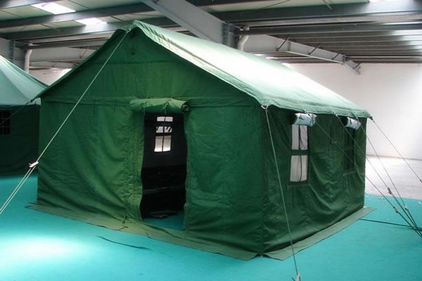 Namiot wojskowy łatwego montażu